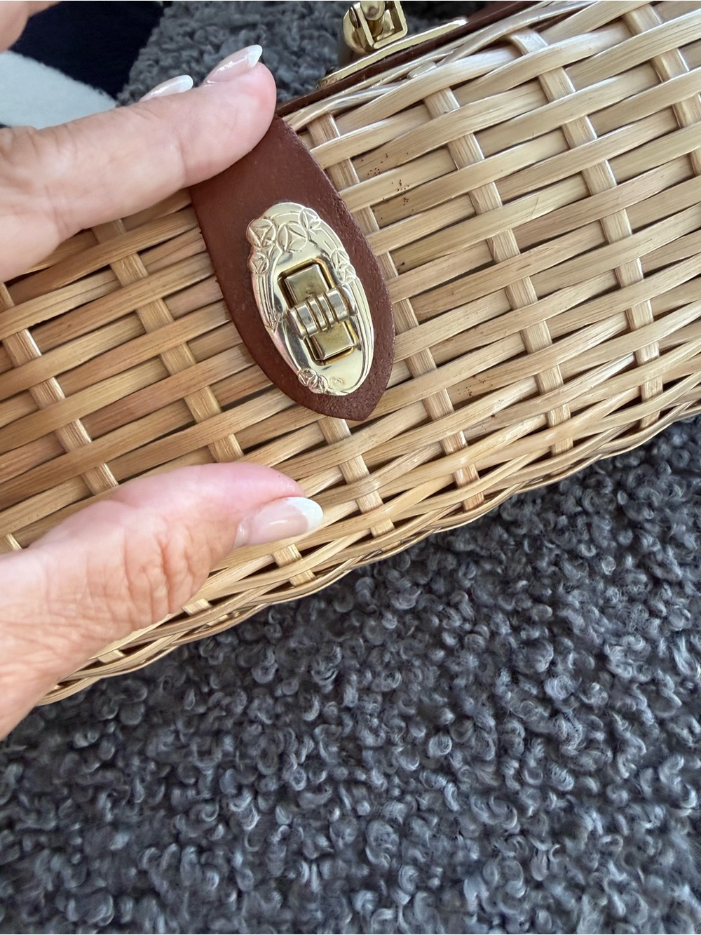 Vintage Woven Rattan Handbag with Brown Leather Trim - Picture 7 of 11